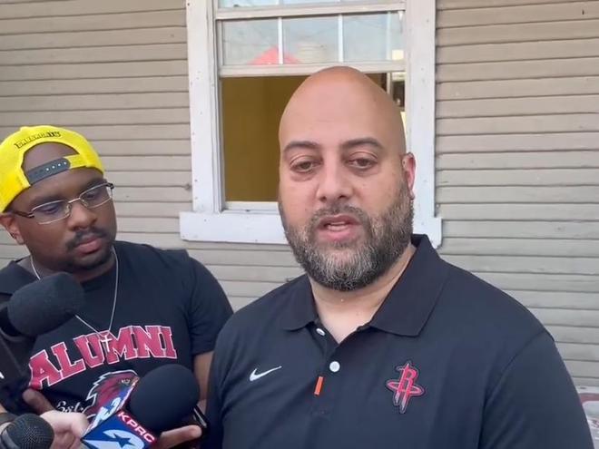 火箭队迎战湖人复仇战 伊森三分困境成隐患